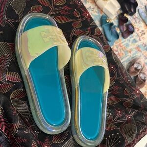 Tory Burch Stylish Blue and Cream Gelly Slides
